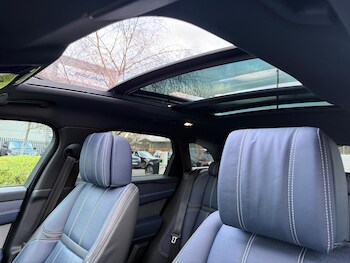 Used Land Rover Range Rover Velar 2022 for sale - 77358877: Photo