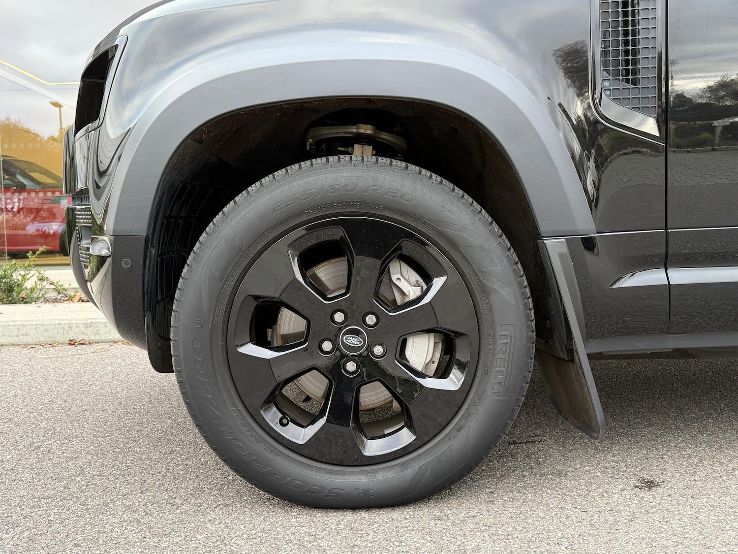 Used Land Rover Defender 2023 for sale - 76659091: Photo 17