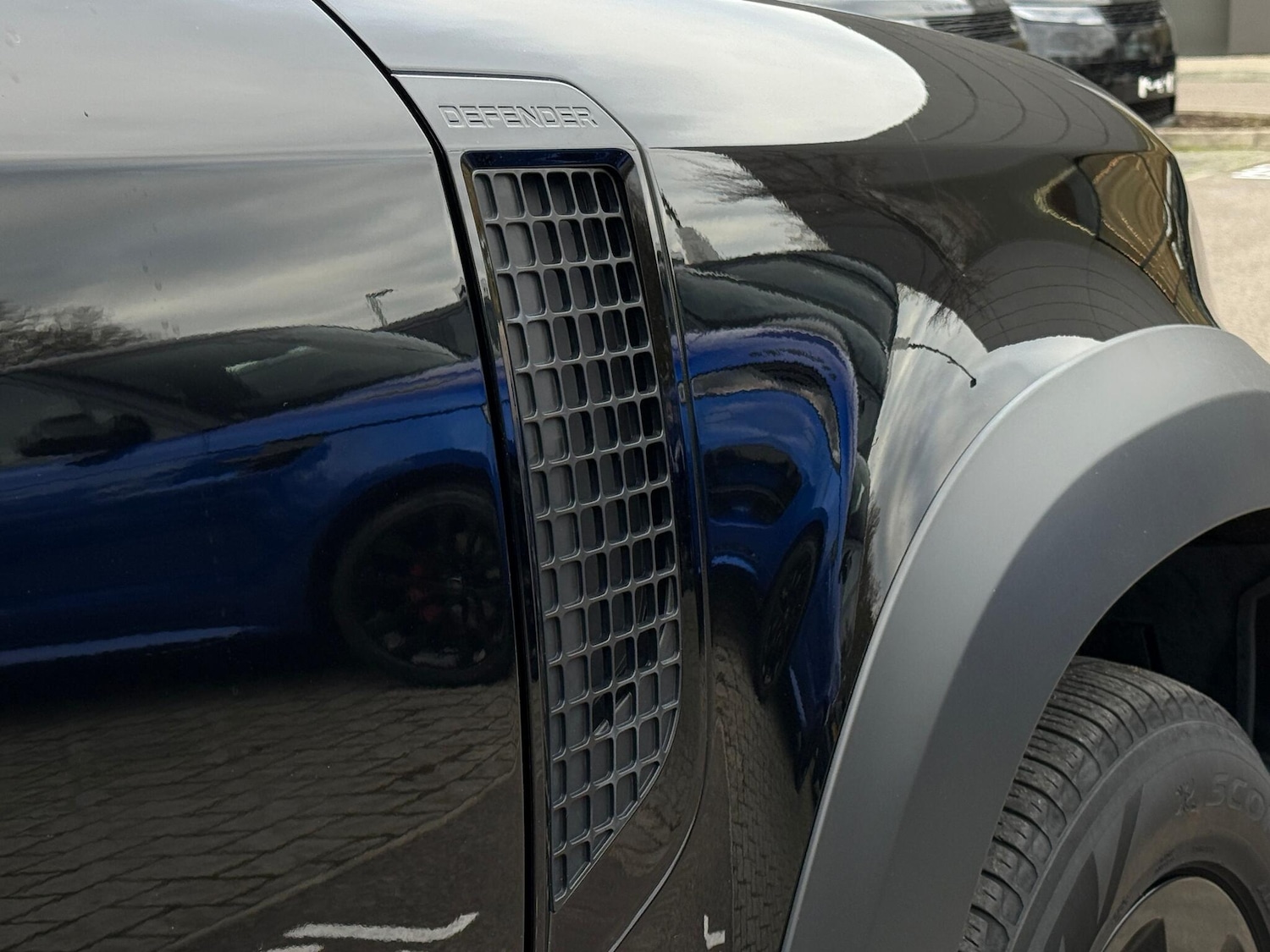 Used Land Rover Defender 2023 for sale - 76659091: Photo 21