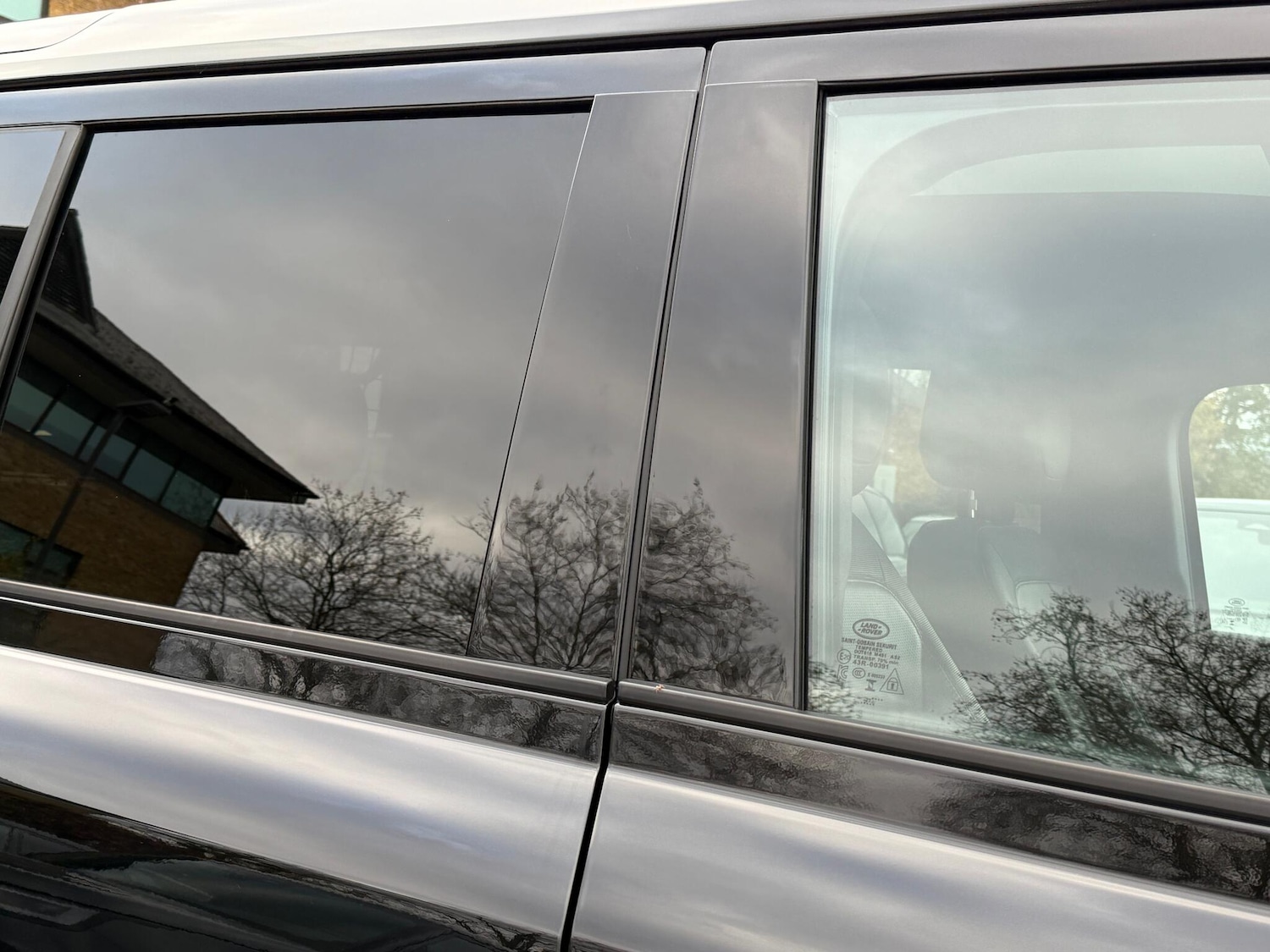 Used Land Rover Defender 2023 for sale - 76659091: Photo 22