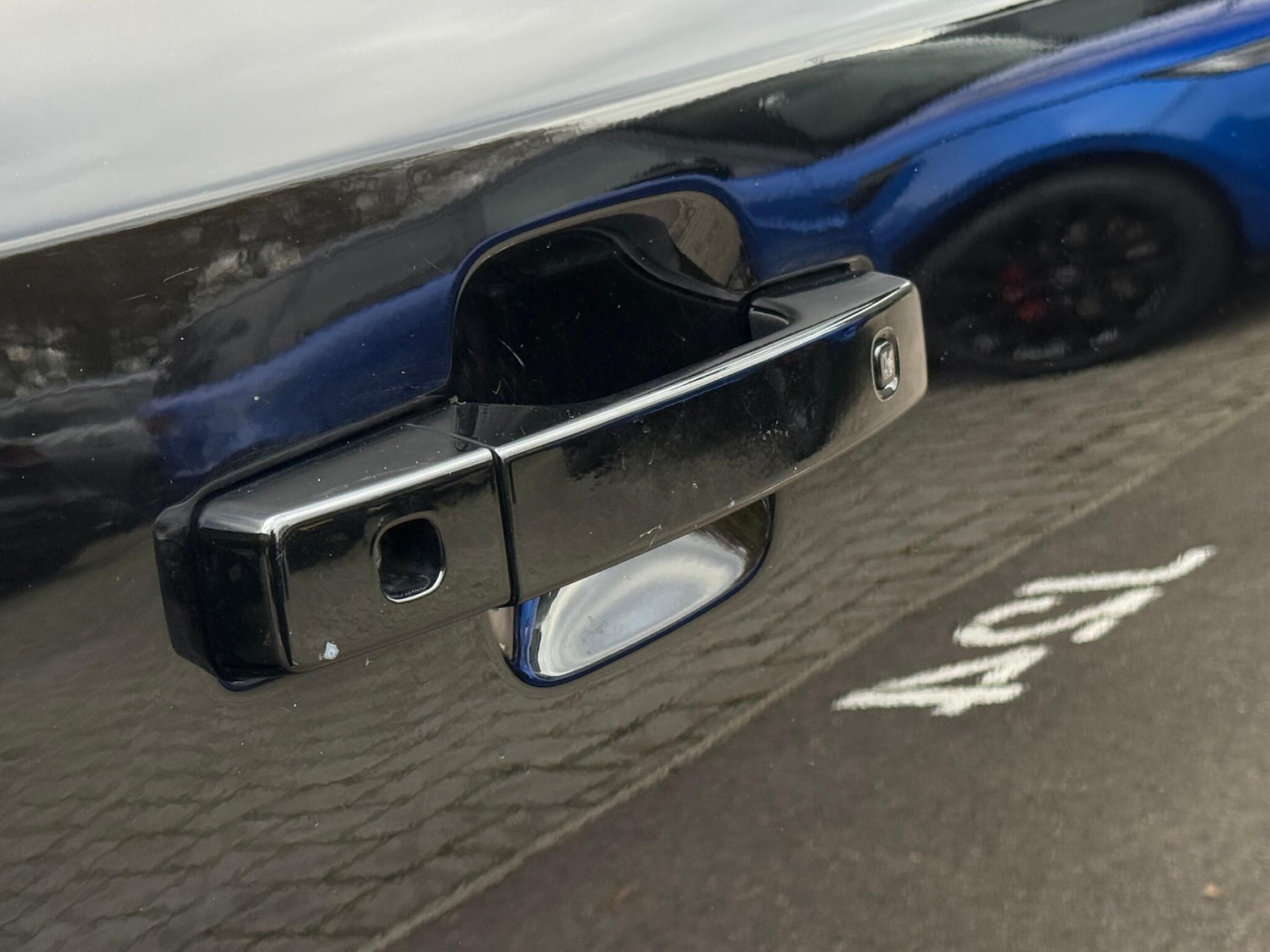 Used Land Rover Defender 2023 for sale - 76659091: Photo 23