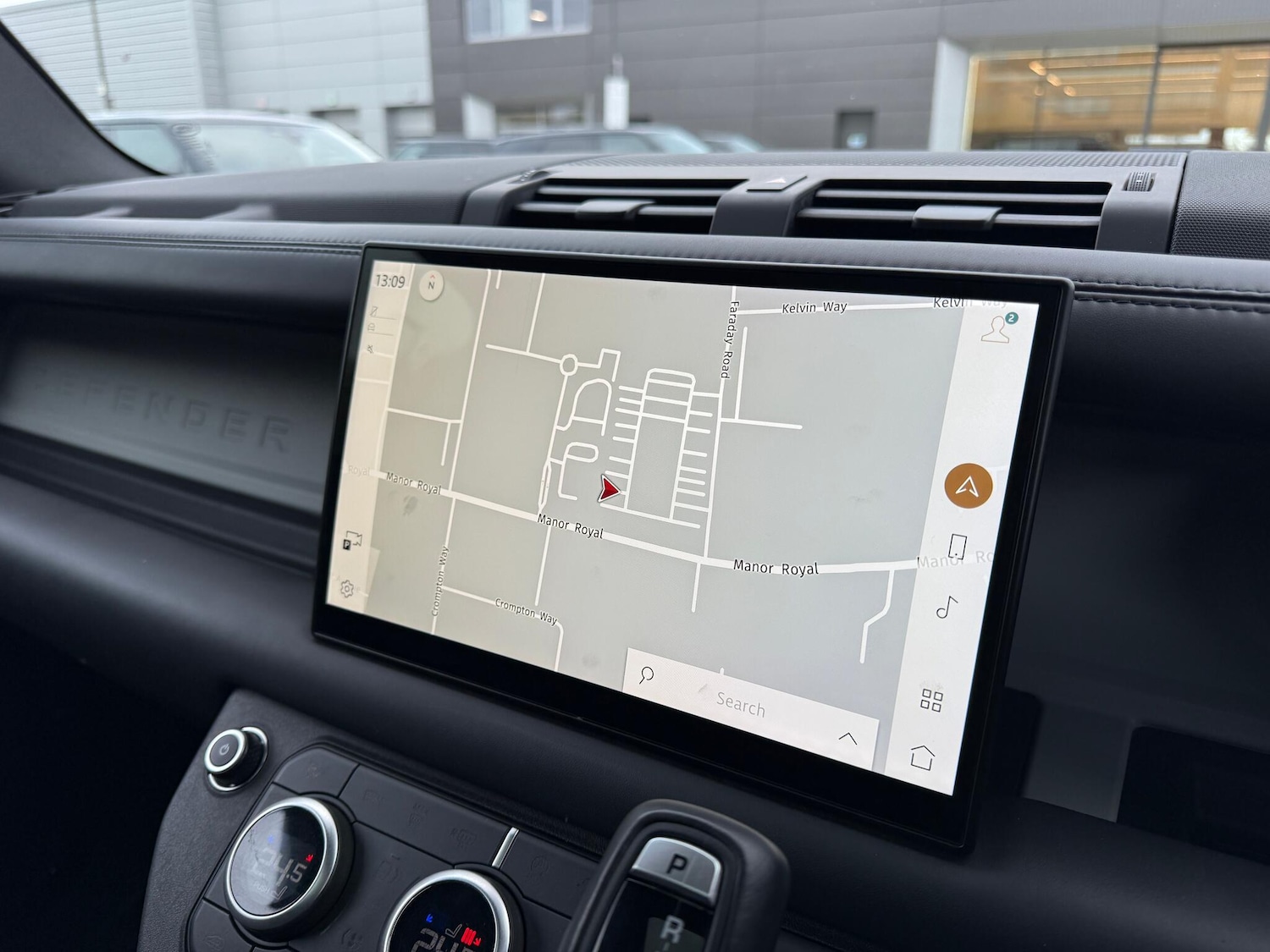 Used Land Rover Defender 2023 for sale - 76659091: Photo 6