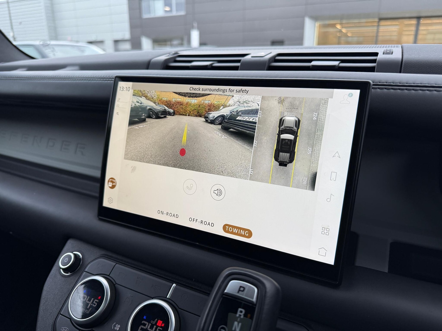 Used Land Rover Defender 2023 for sale - 76659091: Photo 8