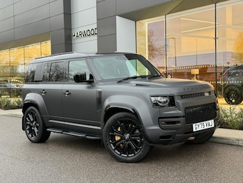 Used Land Rover Defender 110 2025 for sale - 76584417: Photo