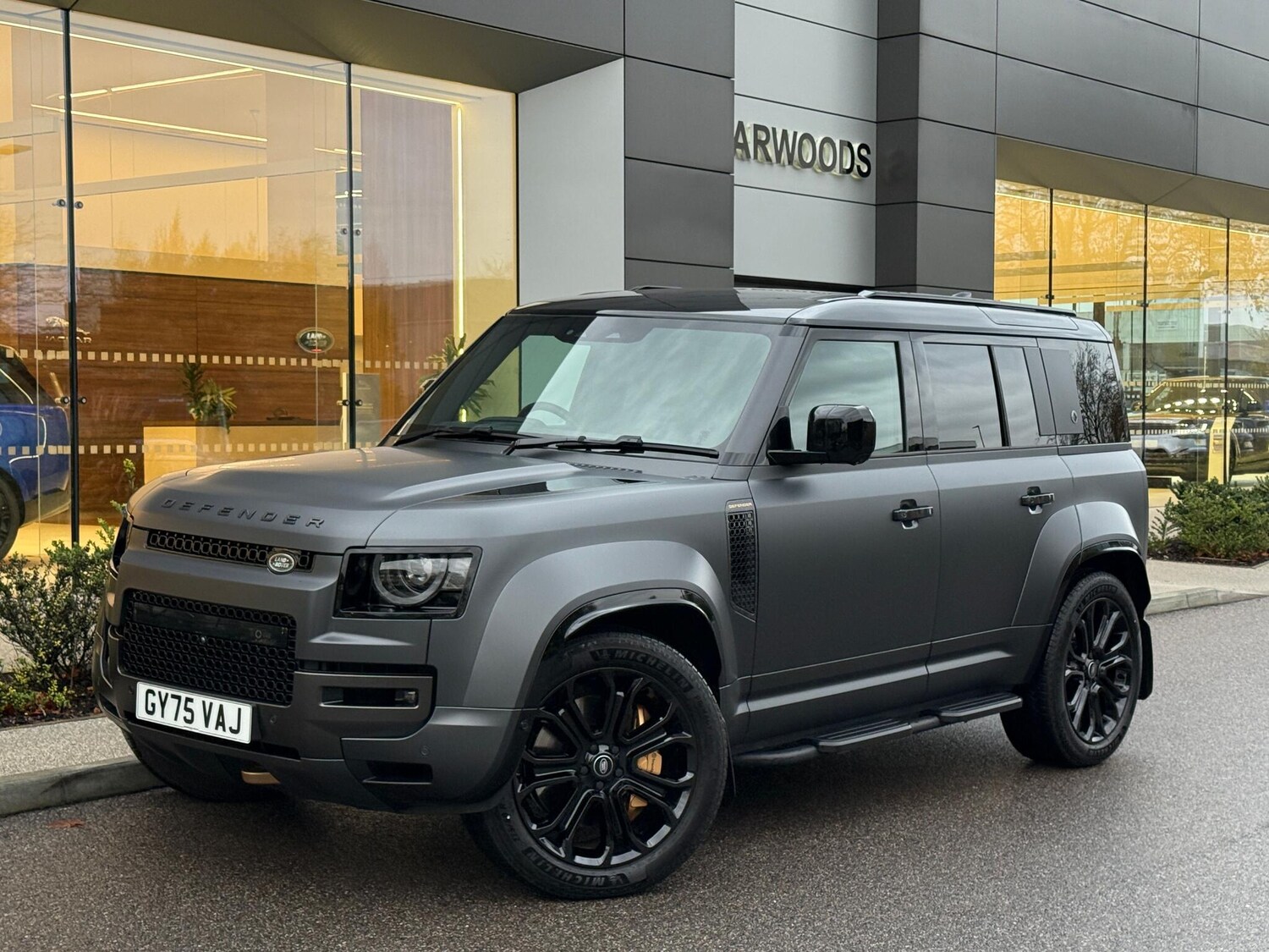 Used Land Rover Defender 110 for sale - 76584417: Photo 24