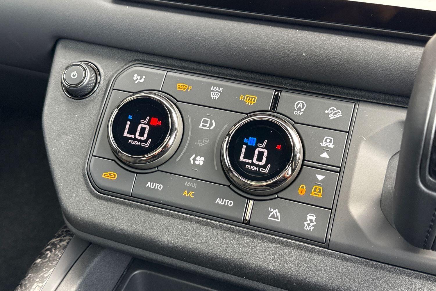 Used Land Rover Defender 110 for sale - 76584417: Photo 62