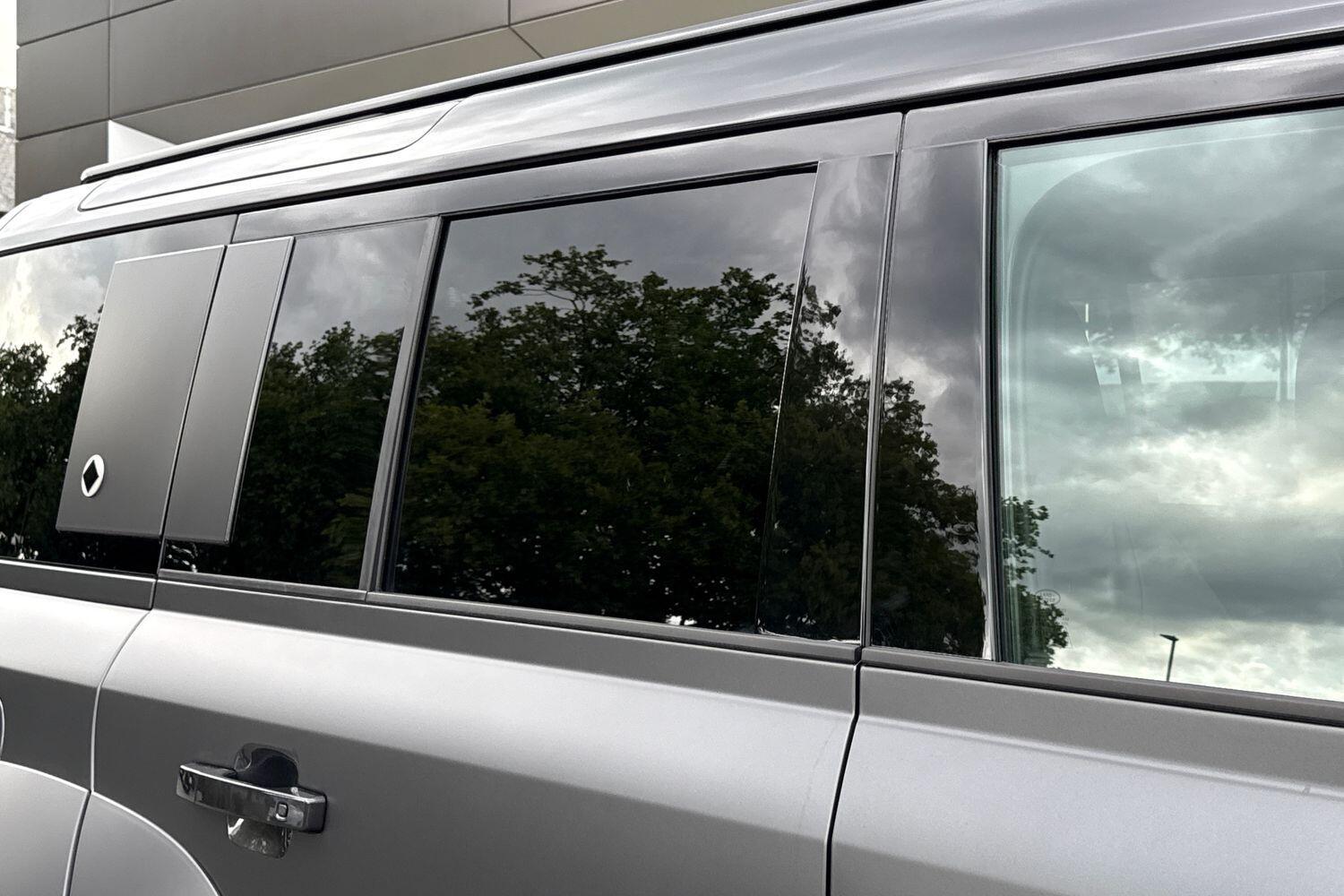 Used Land Rover Defender 110 for sale - 76584417: Photo 70