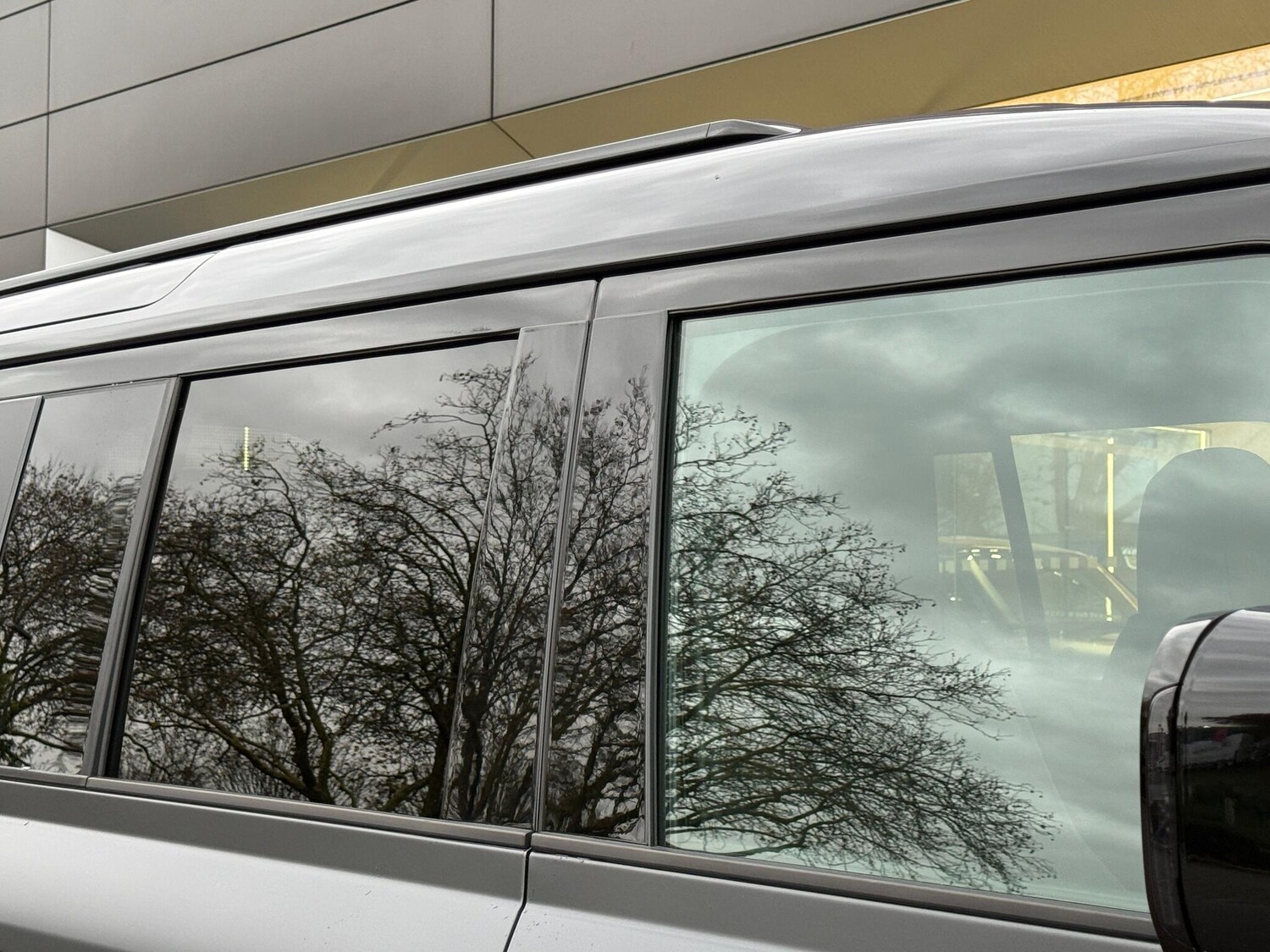 Used Land Rover Defender 110 for sale - 76584417: Photo 73