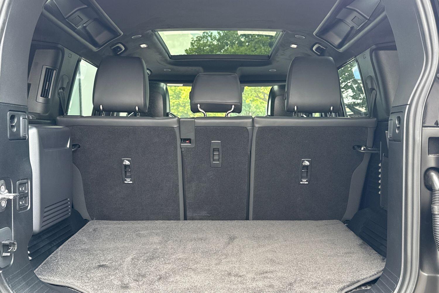 Used Land Rover Defender 110 for sale - 76584417: Photo 74