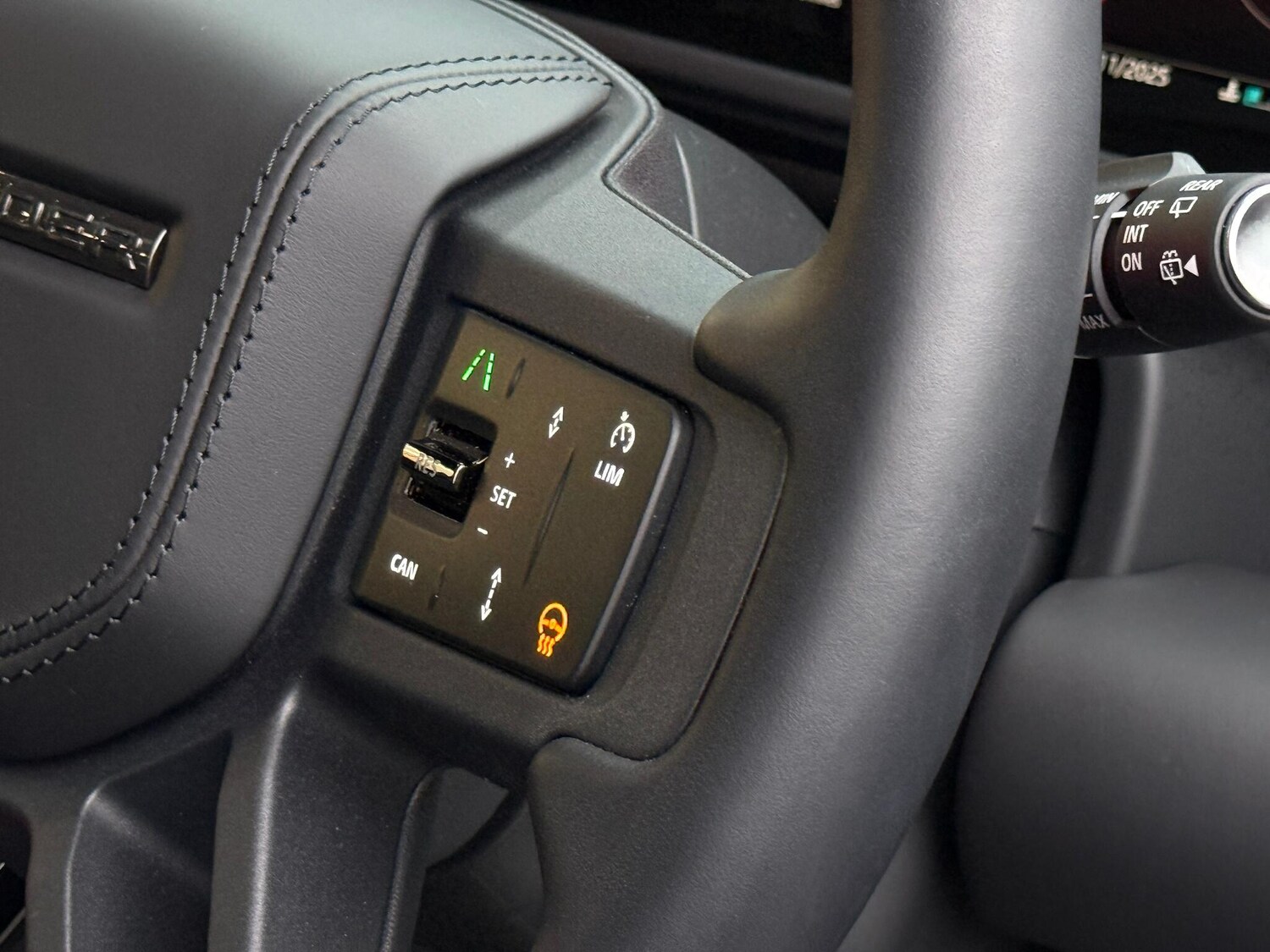 Used Land Rover Defender 110 for sale - 76584417: Photo 88