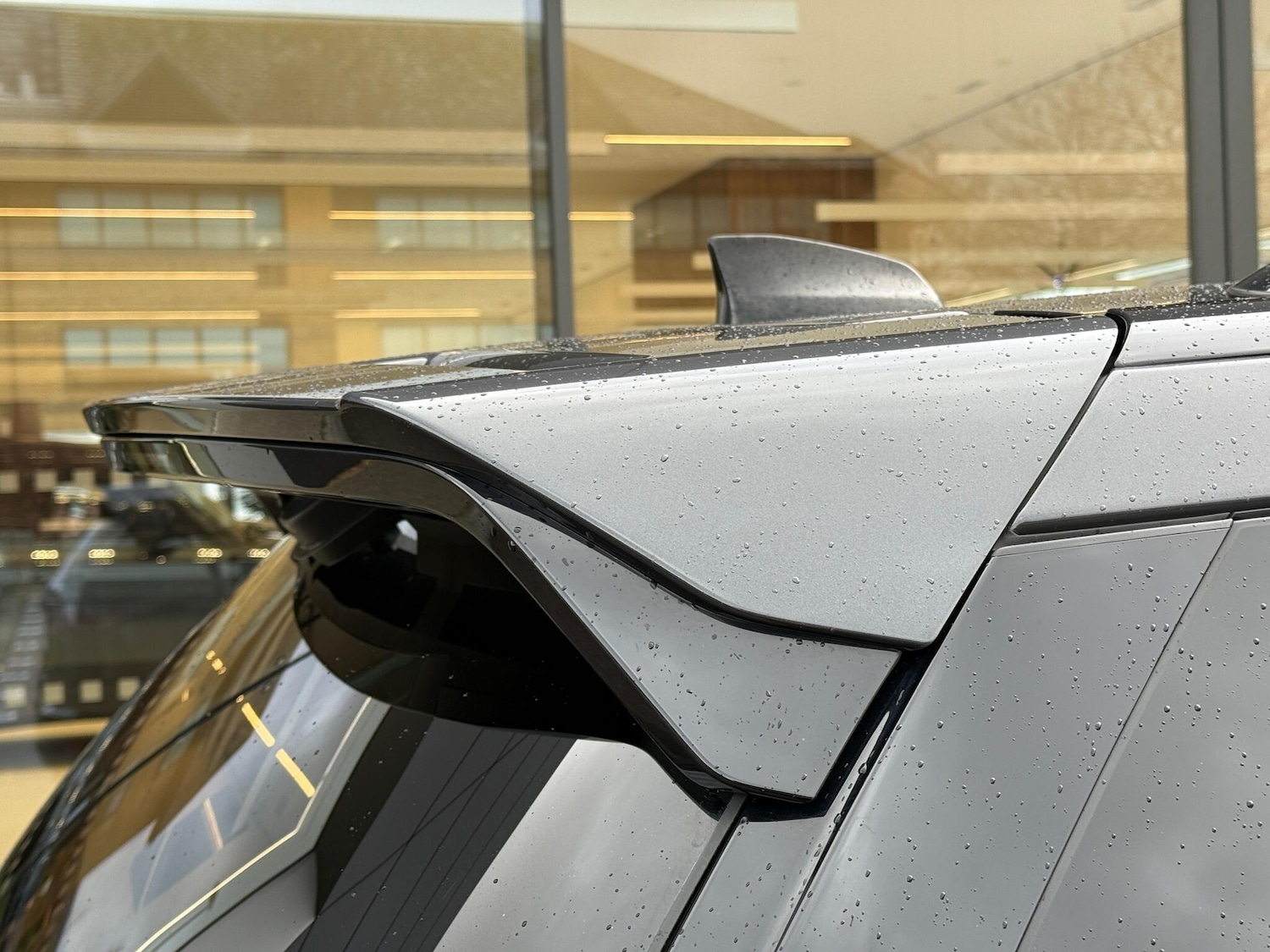 Used Land Rover Discovery 2022 for sale - 76976150: Photo 11