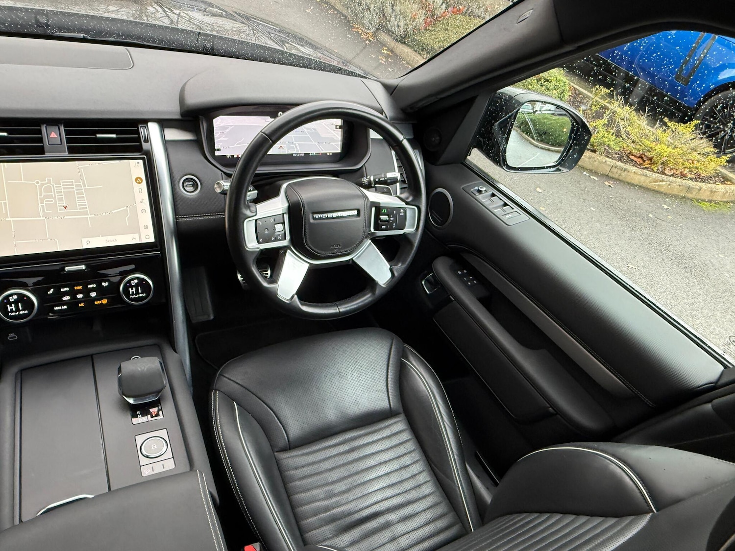 Used Land Rover Discovery 2022 for sale - 76976150: Photo 27