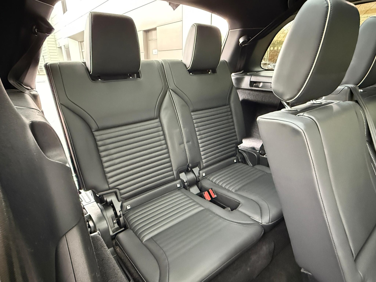 Used Land Rover Discovery 2022 for sale - 76976150: Photo 31