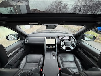 Used Land Rover Discovery 2022 for sale - 76976150: Photo