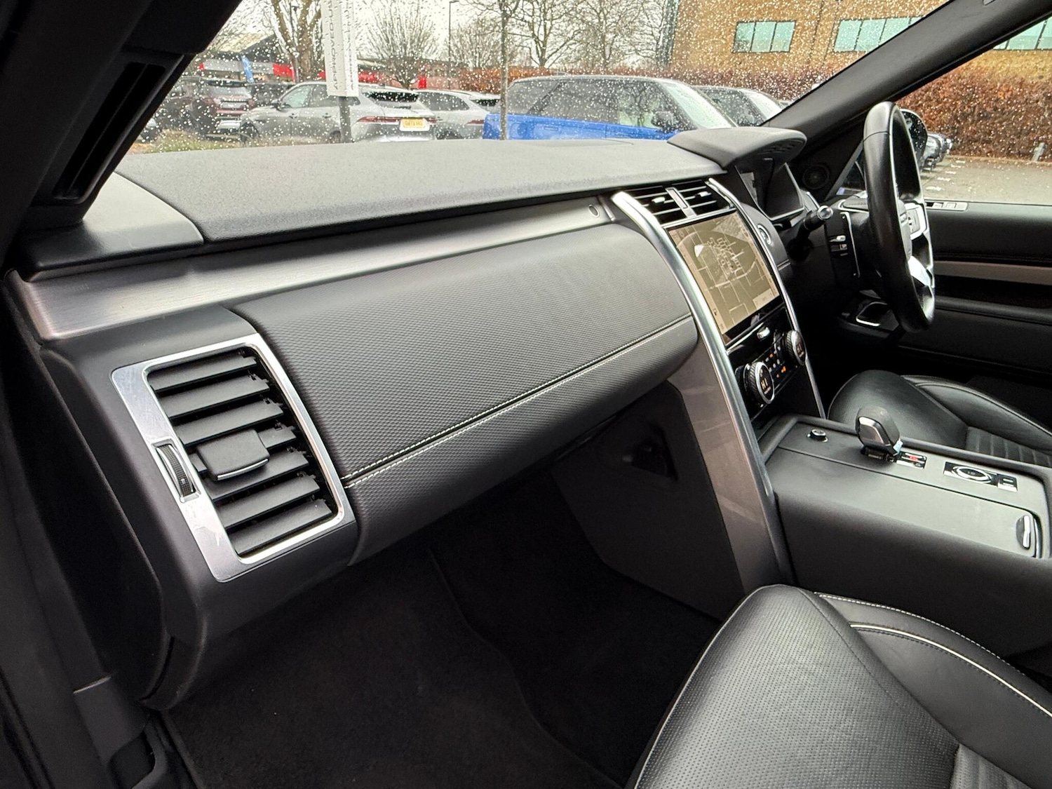 Used Land Rover Discovery 2022 for sale - 76976150: Photo 45