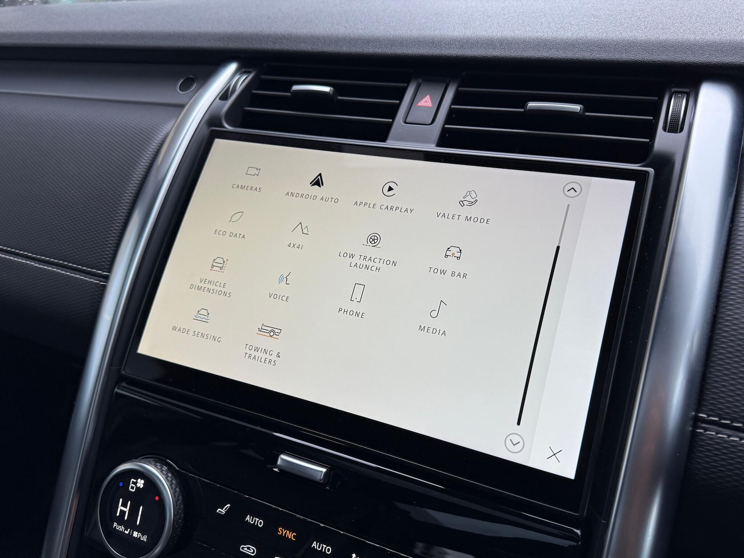 Used Land Rover Discovery 2022 for sale - 76976150: Photo 55