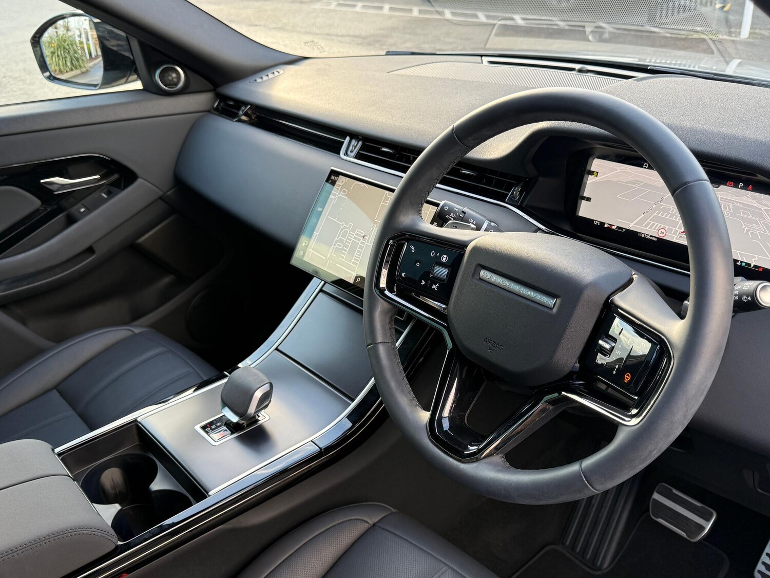 Used Land Rover Range Rover Evoque 2025 for sale - 77359309: Photo 42