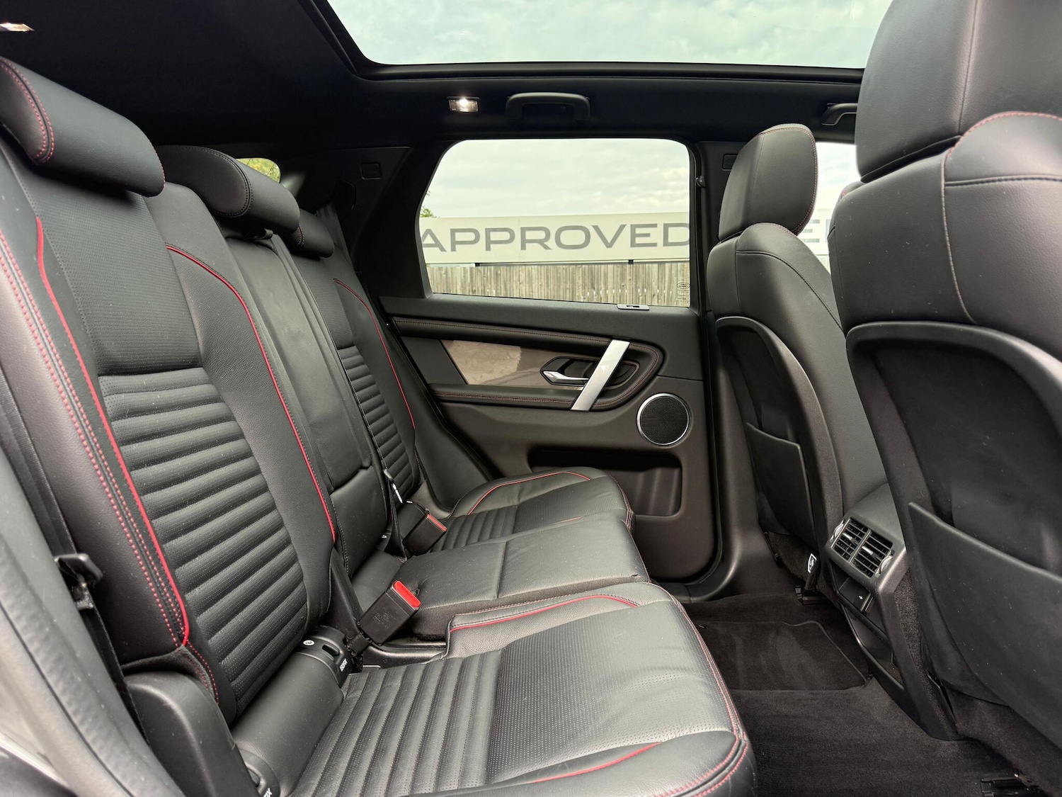 Used Land Rover Discovery Sport for sale - 76701579: Photo 36