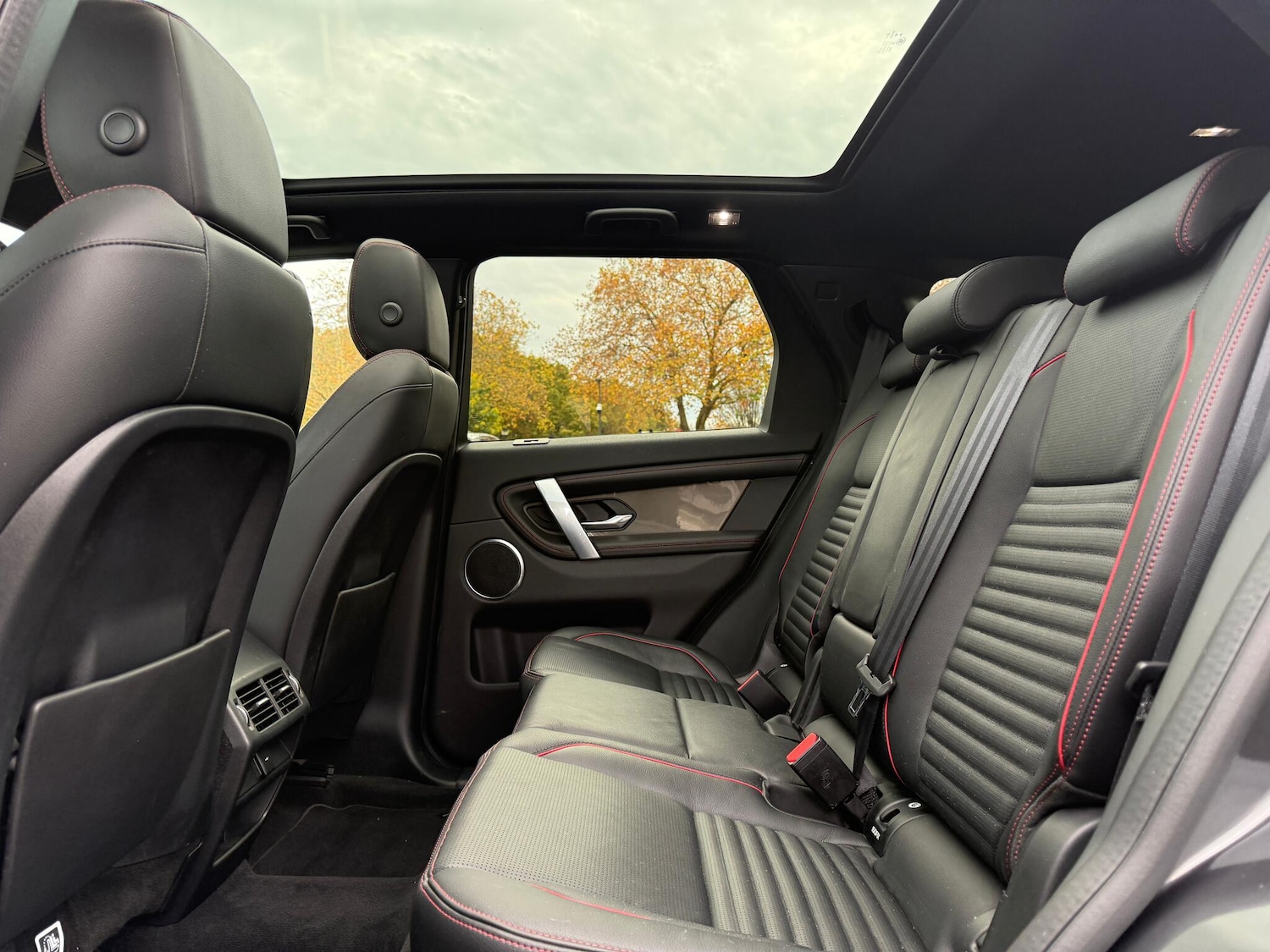 Used Land Rover Discovery Sport for sale - 76701579: Photo 41