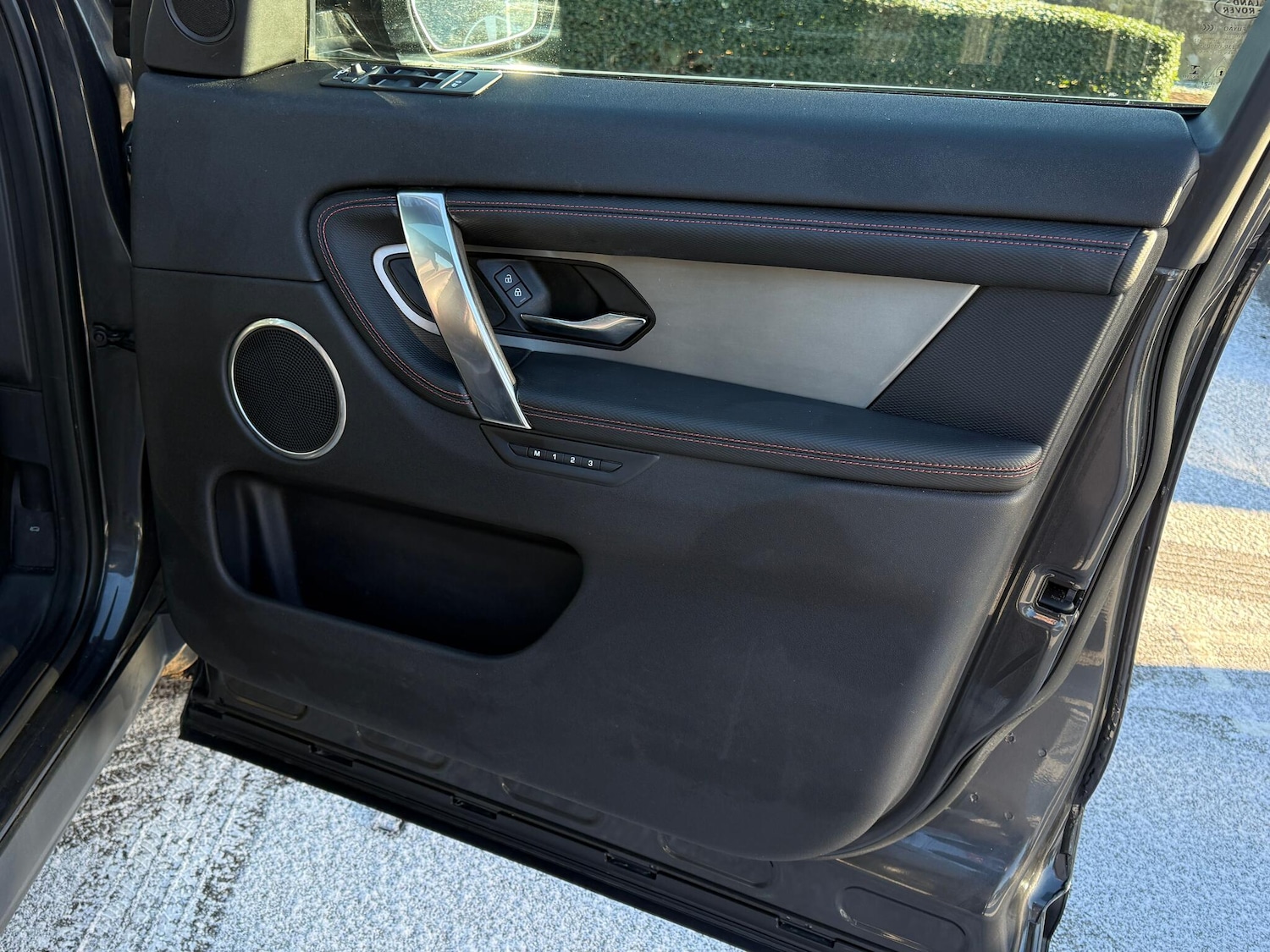 Used Land Rover Discovery Sport 2021 for sale - 77074894: Photo 41