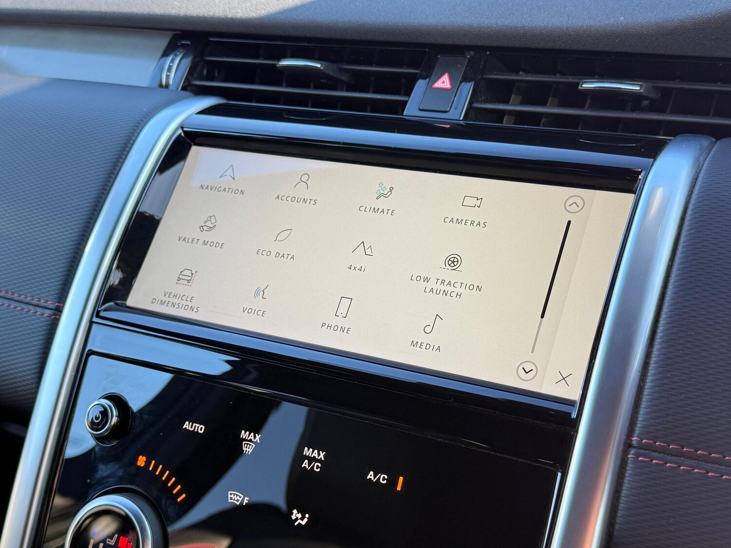 Used Land Rover Discovery Sport 2021 for sale - 77074894: Photo 43