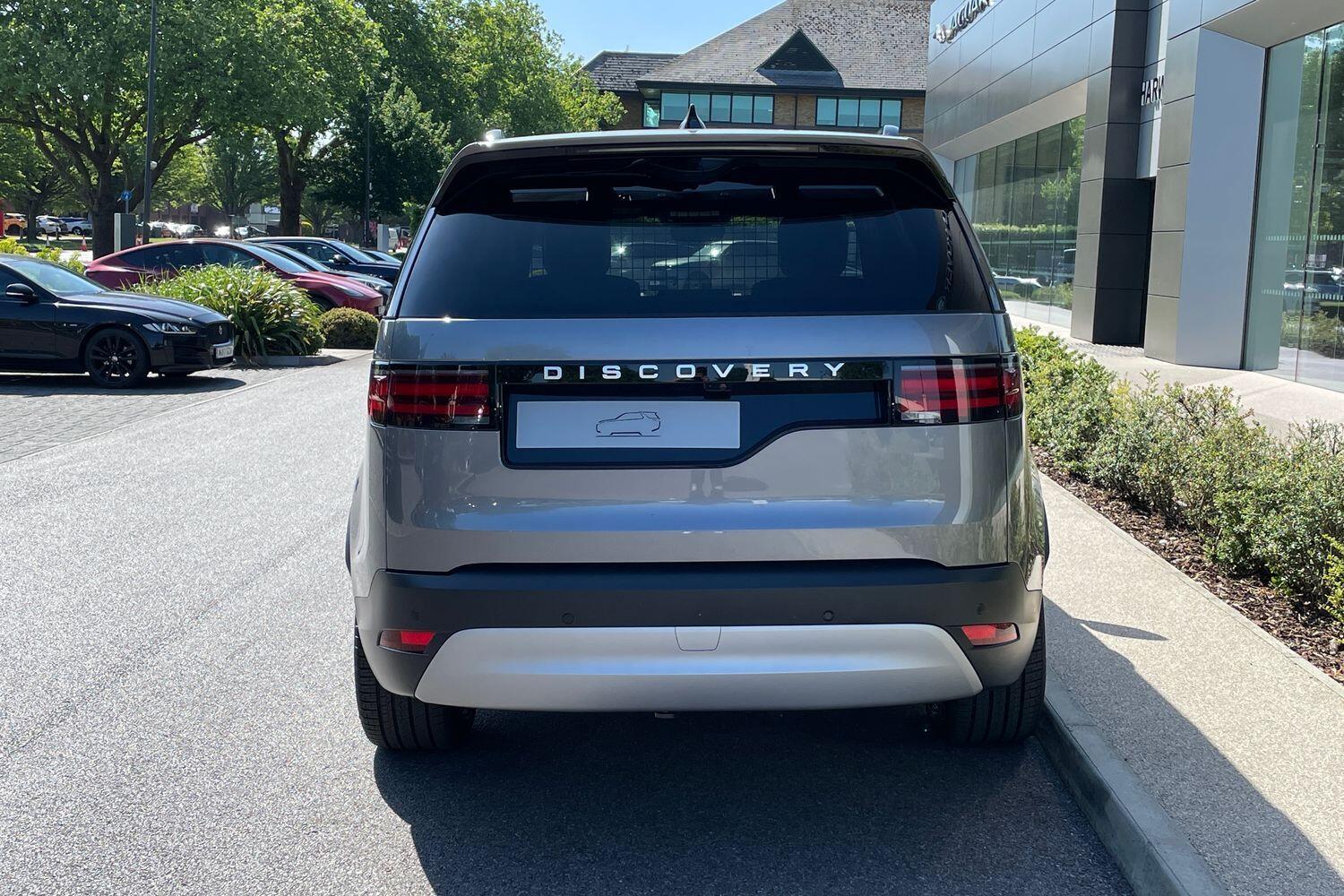 Used Land Rover Discovery 2025 for sale - 76597018: Photo 10