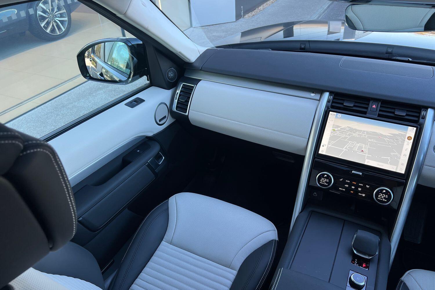 Used Land Rover Discovery 2024 for sale - 76370085: Photo 26