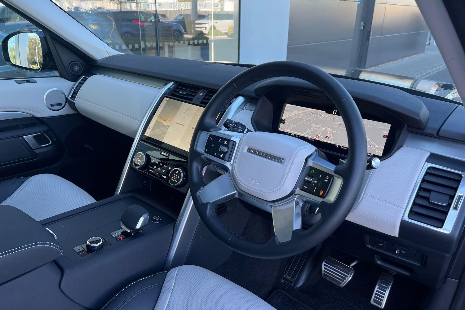 Used Land Rover Discovery 2024 for sale - 76370085: Photo 44