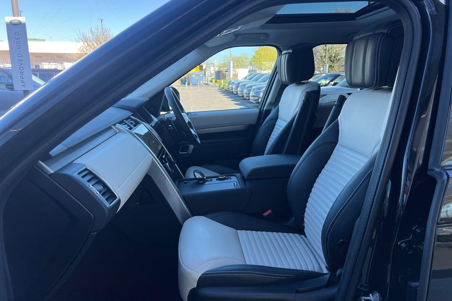 Used Land Rover Discovery 2024 for sale - 76370085: Photo 49