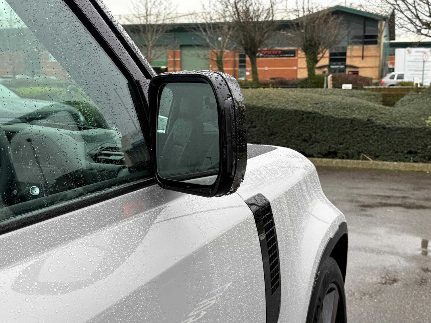 Used Land Rover Defender 90 for sale - 77455807: Photo 11