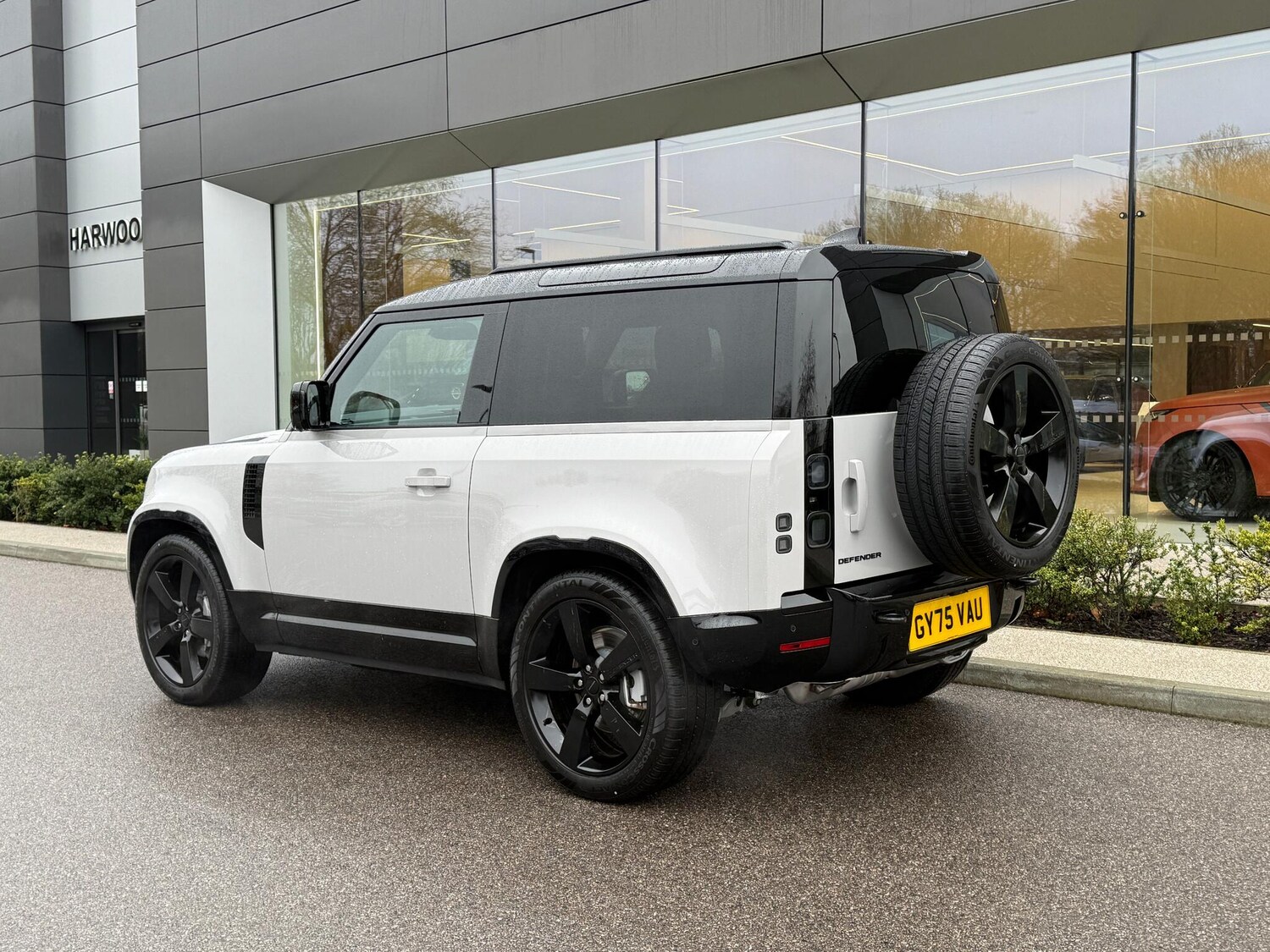 Used Land Rover Defender 90 for sale - 77455807: Photo 14