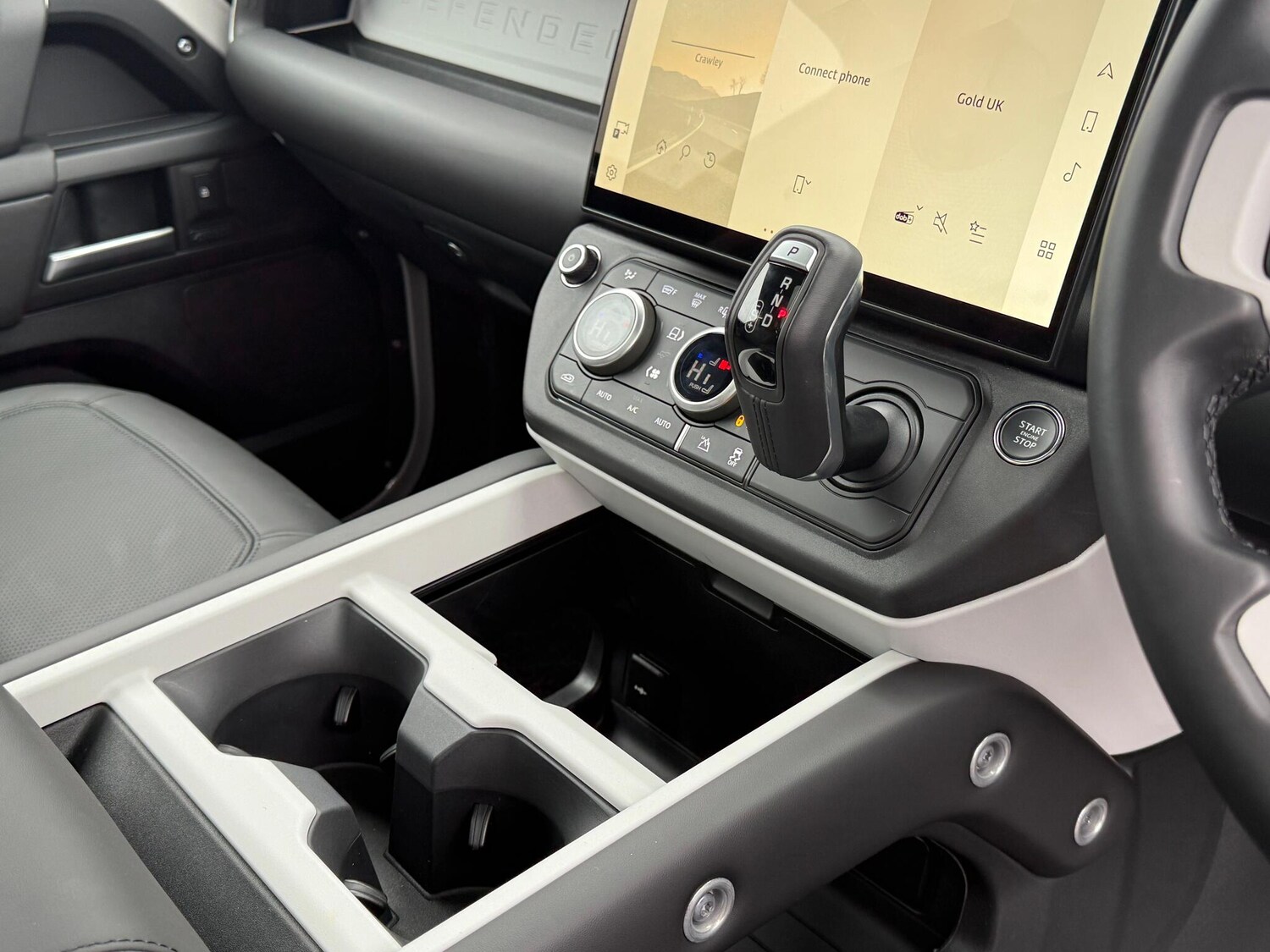 Used Land Rover Defender 90 for sale - 77455807: Photo 25