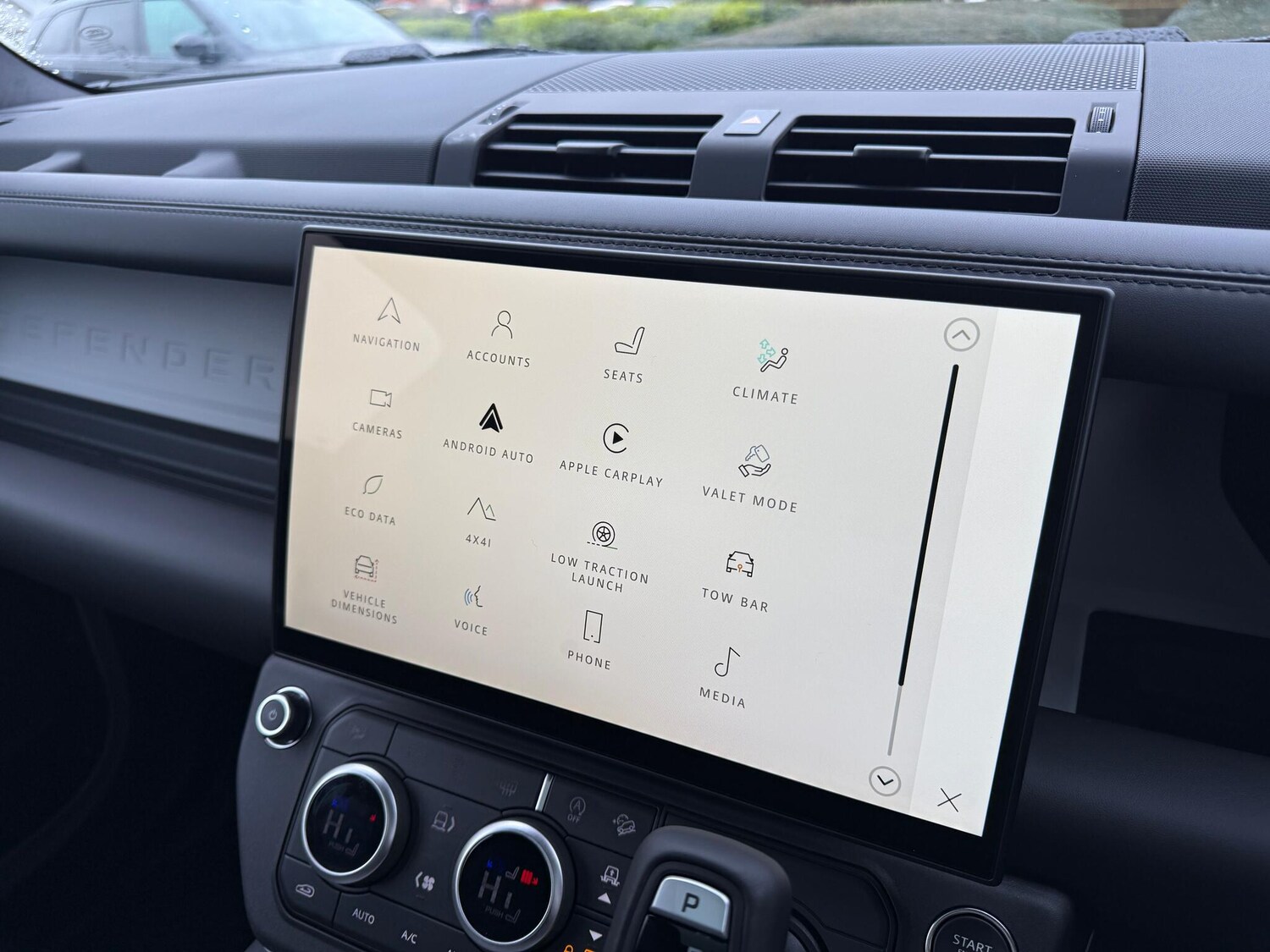 Used Land Rover Defender 90 for sale - 77455807: Photo 44