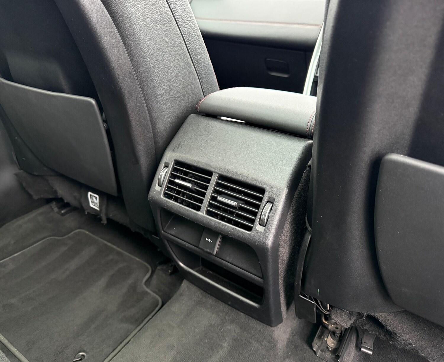 Used Land Rover Discovery Sport 2019 for sale - 77612677: Photo 28