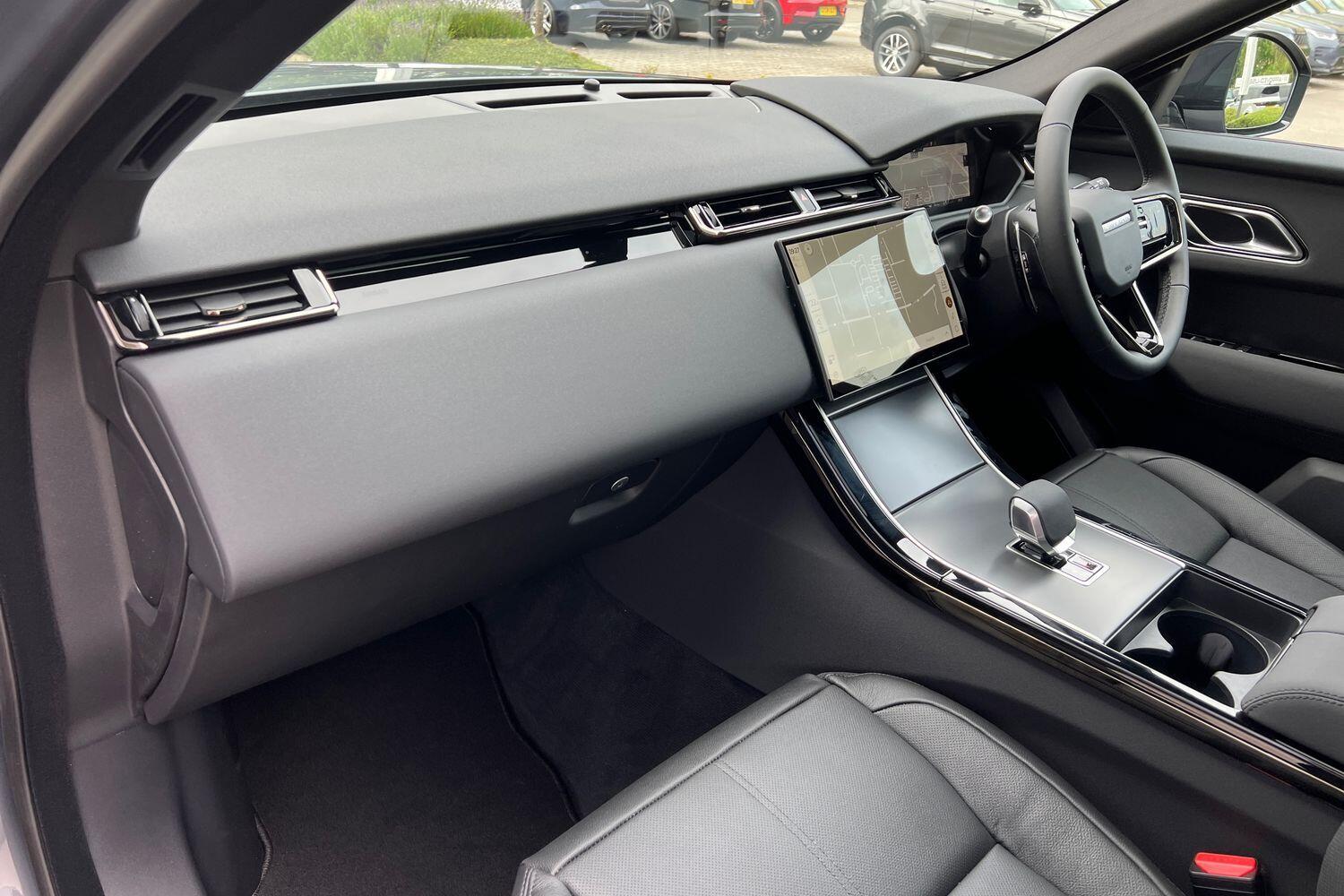 Used Land Rover Range Rover Velar 2025 for sale - 76597276: Photo 24