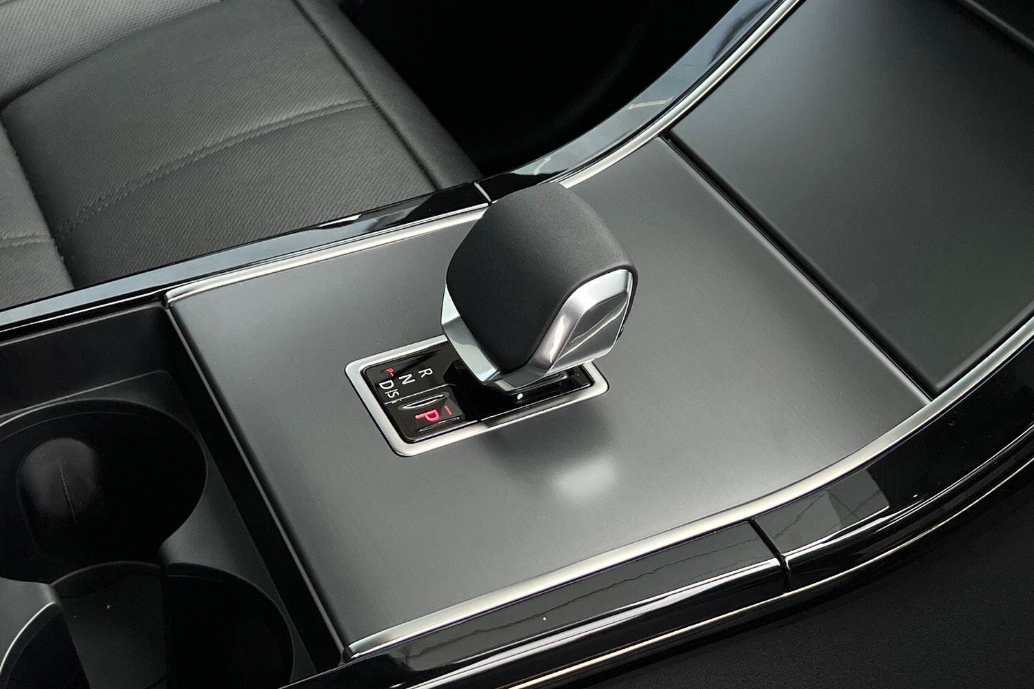 Used Land Rover Range Rover Velar 2025 for sale - 76597276: Photo 43