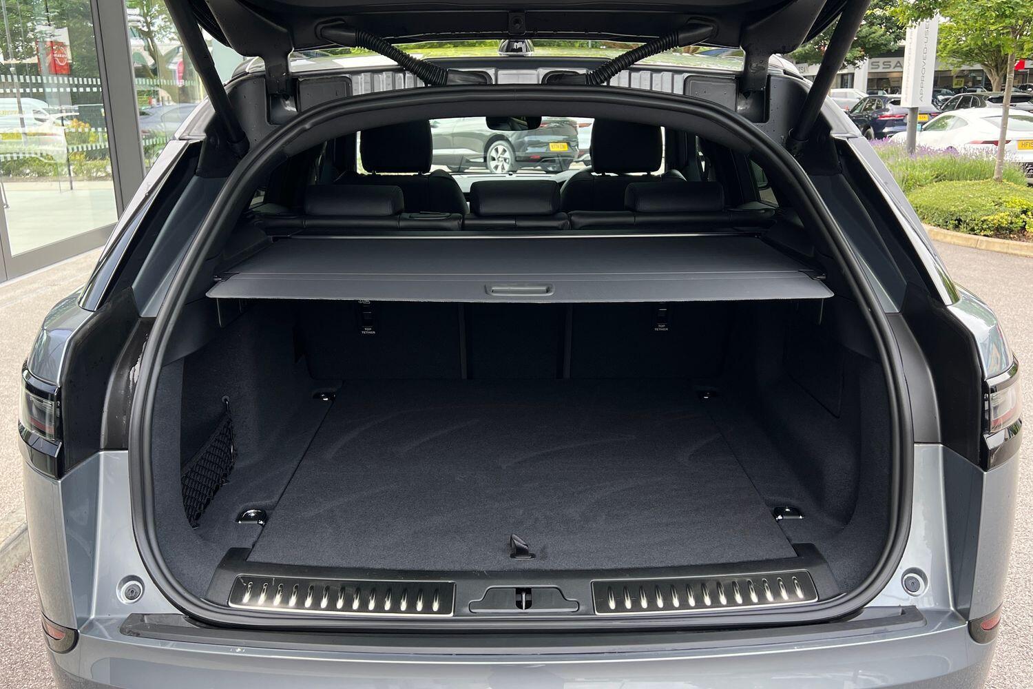 Used Land Rover Range Rover Velar 2025 for sale - 76597276: Photo 46