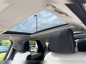 Used Land Rover Discovery 2025 for sale - 77454647: Photo