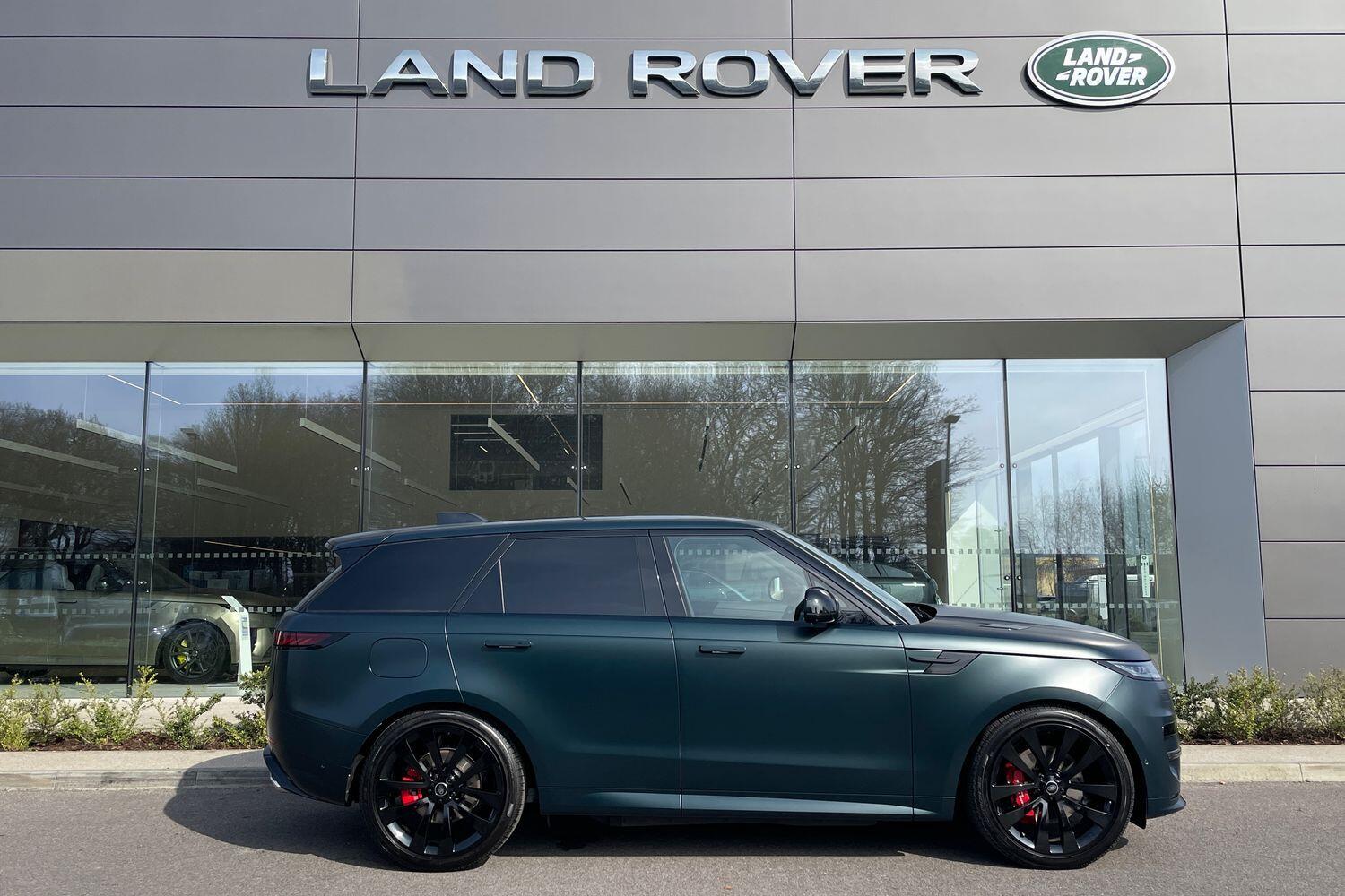 Used Land Rover Range Rover Sport 2025 for sale - 76498937: Photo 2