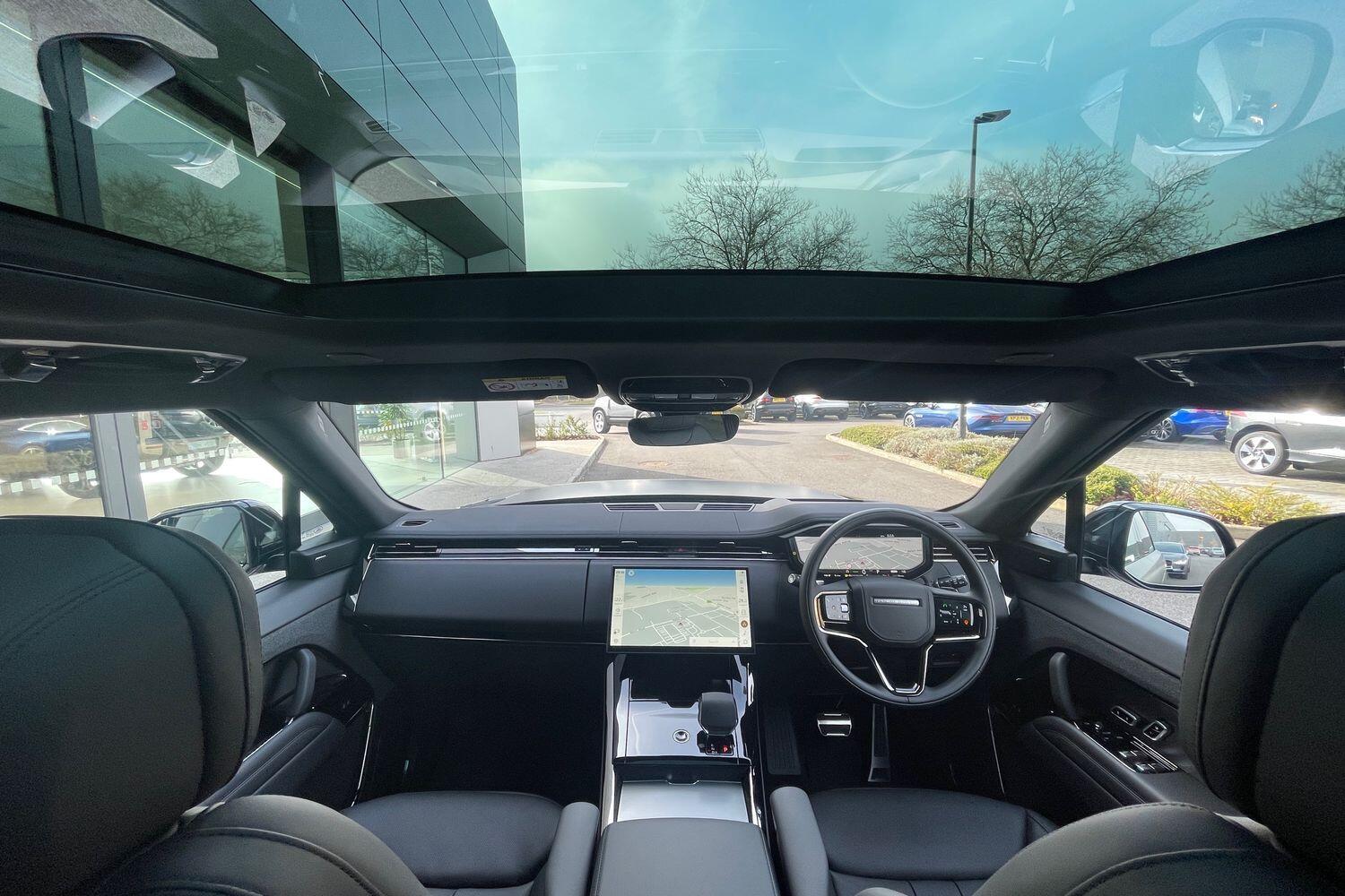 Used Land Rover Range Rover Sport 2025 for sale - 76498937: Photo 3