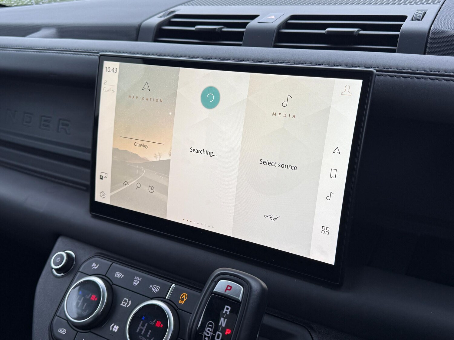 Used Land Rover Defender 2023 for sale - 77425092: Photo 43