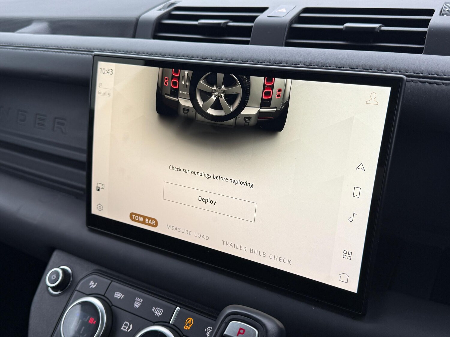 Used Land Rover Defender 2023 for sale - 77425092: Photo 47