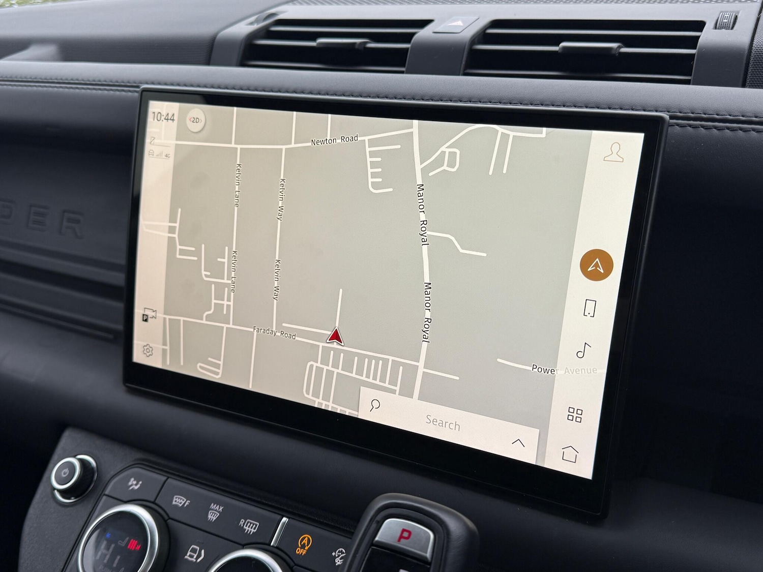 Used Land Rover Defender 2023 for sale - 77425092: Photo 5