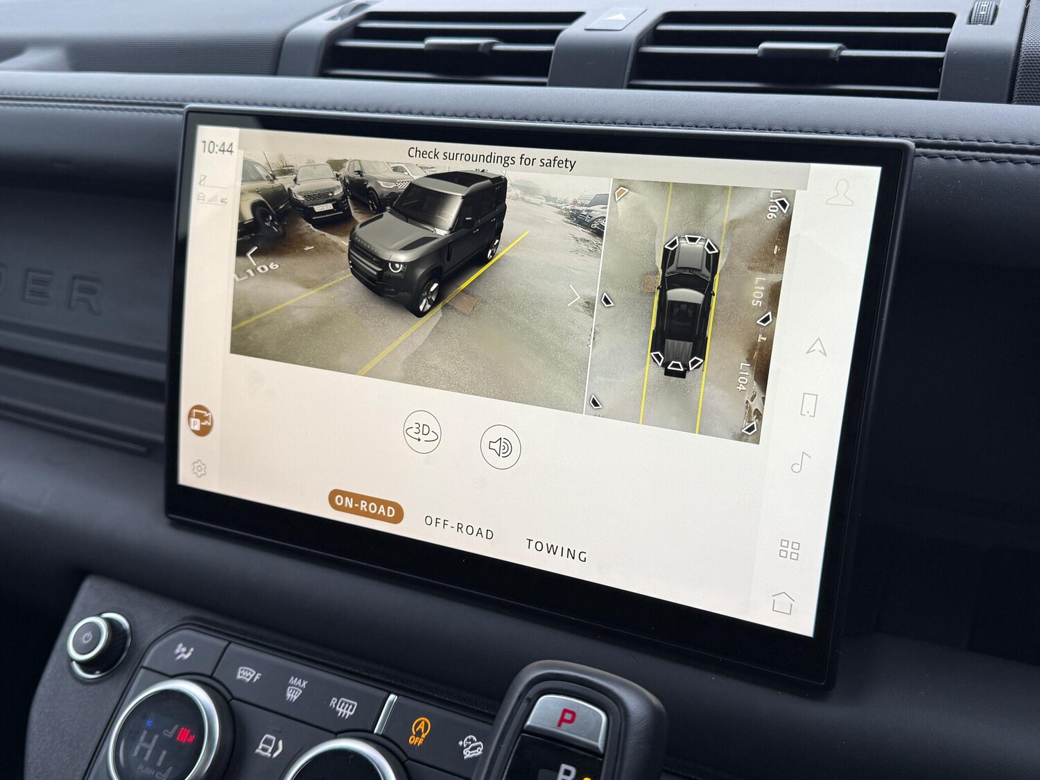 Used Land Rover Defender 2023 for sale - 77425092: Photo 7