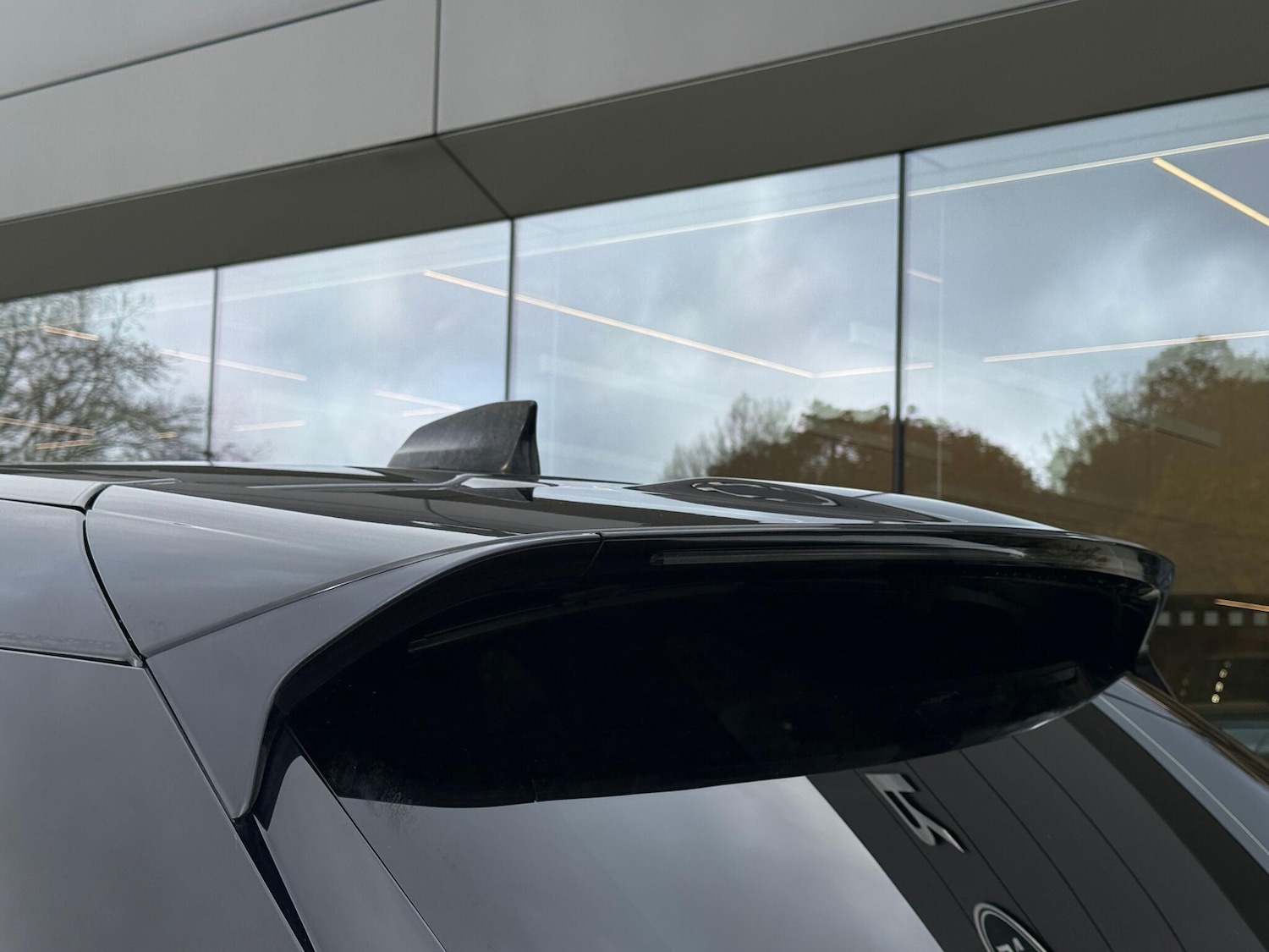 Used Land Rover Range Rover Velar 2018 for sale - 76856013: Photo 35