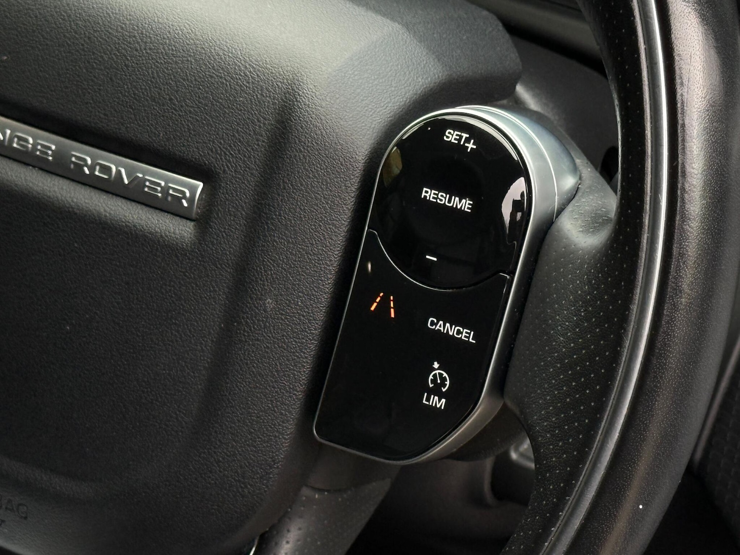 Used Land Rover Range Rover Velar 2018 for sale - 76856013: Photo 49