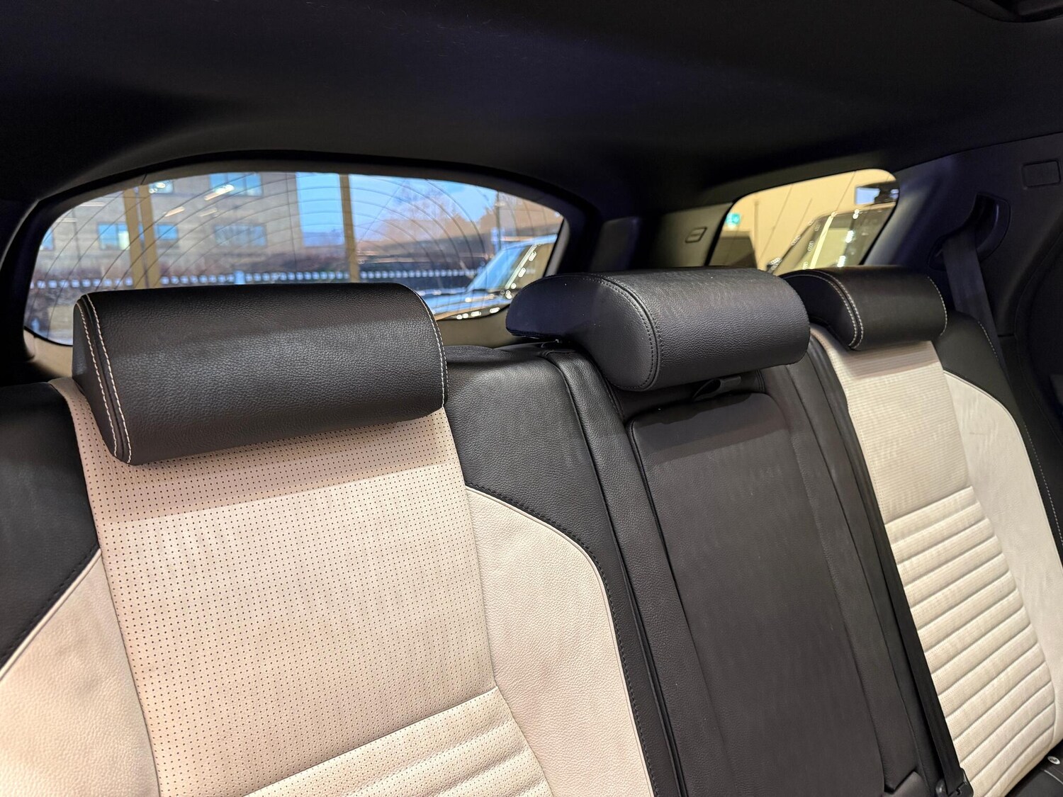 Used Land Rover Discovery Sport for sale - 77537927: Photo 29