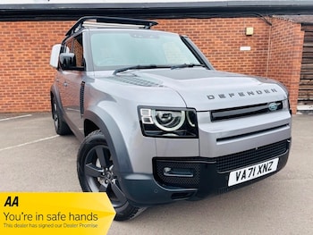 Used Land Rover Defender 2021 for sale - 75344183: Photo