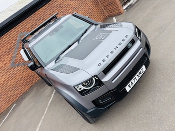 Used Land Rover Defender 2021 for sale - 75344183: Photo