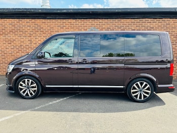Used Volkswagen Caravelle 2016 for sale - 78466185: Photo